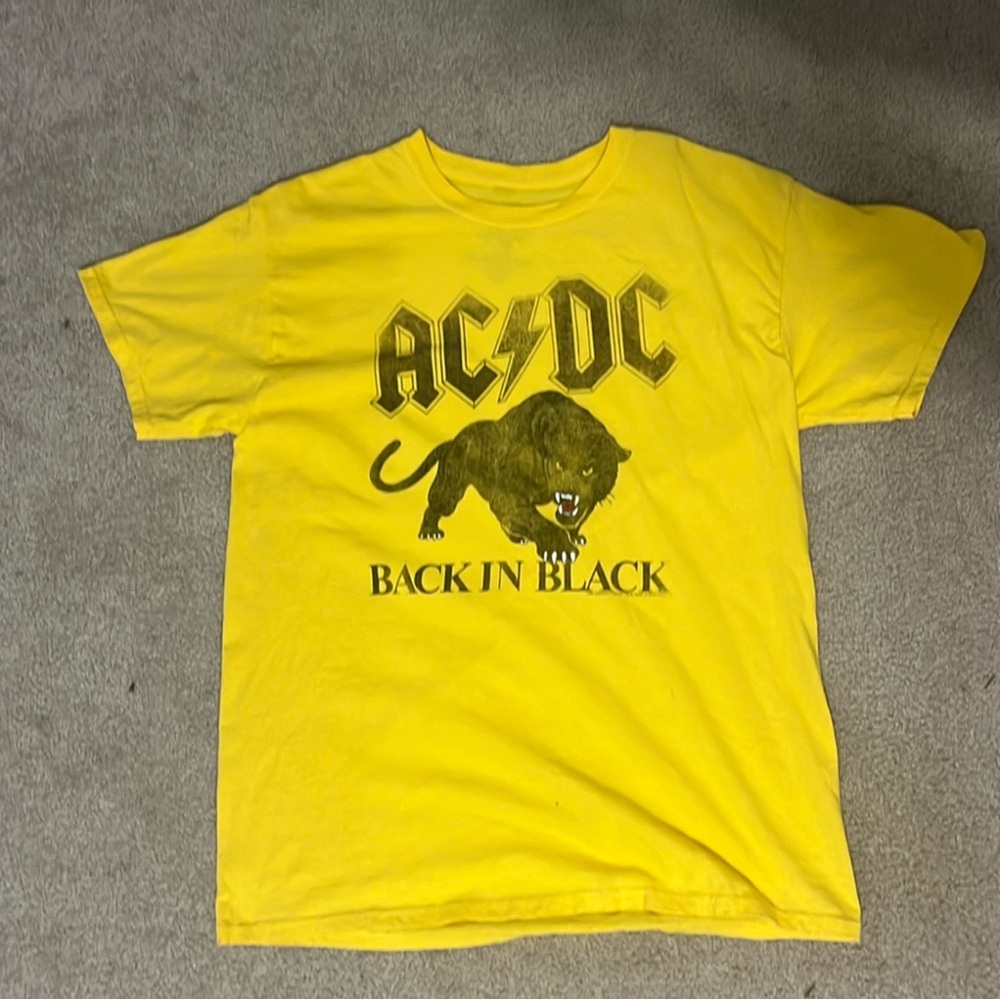 BAND T-SHIRT! Medium- Yellow AC/DC (Back In Black) T-Shirt